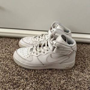 Nike Air Force 1 White Hightops size 6.5Y